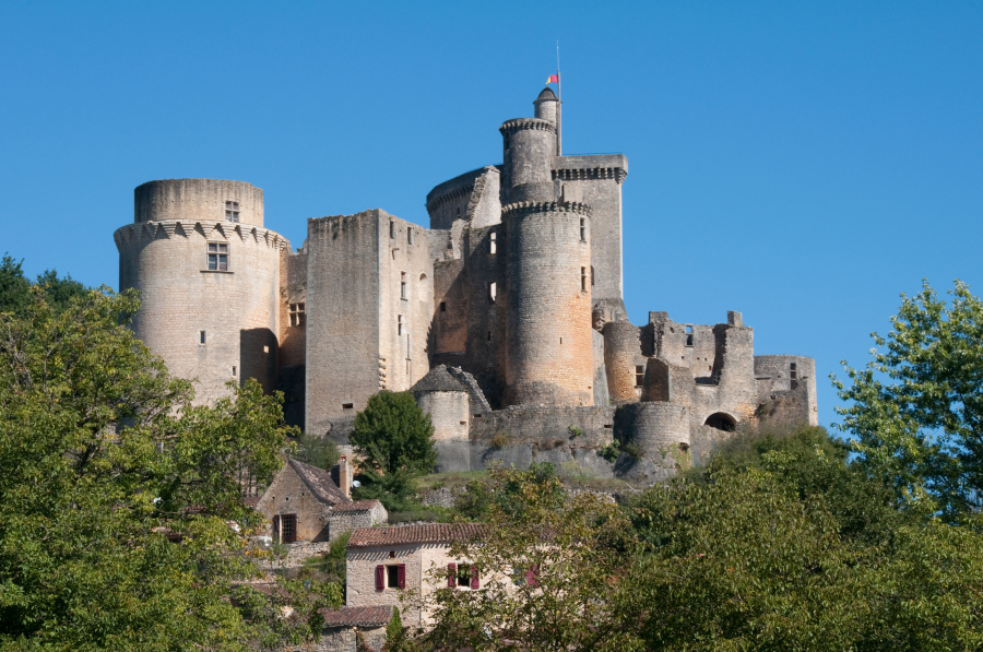 Découvrez les charmes du Périgord Noir : Trouvez le mobil home idéal pour vos vacances en Dordogne